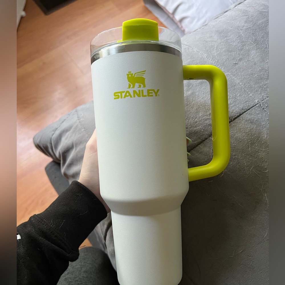 40 oz Stanley